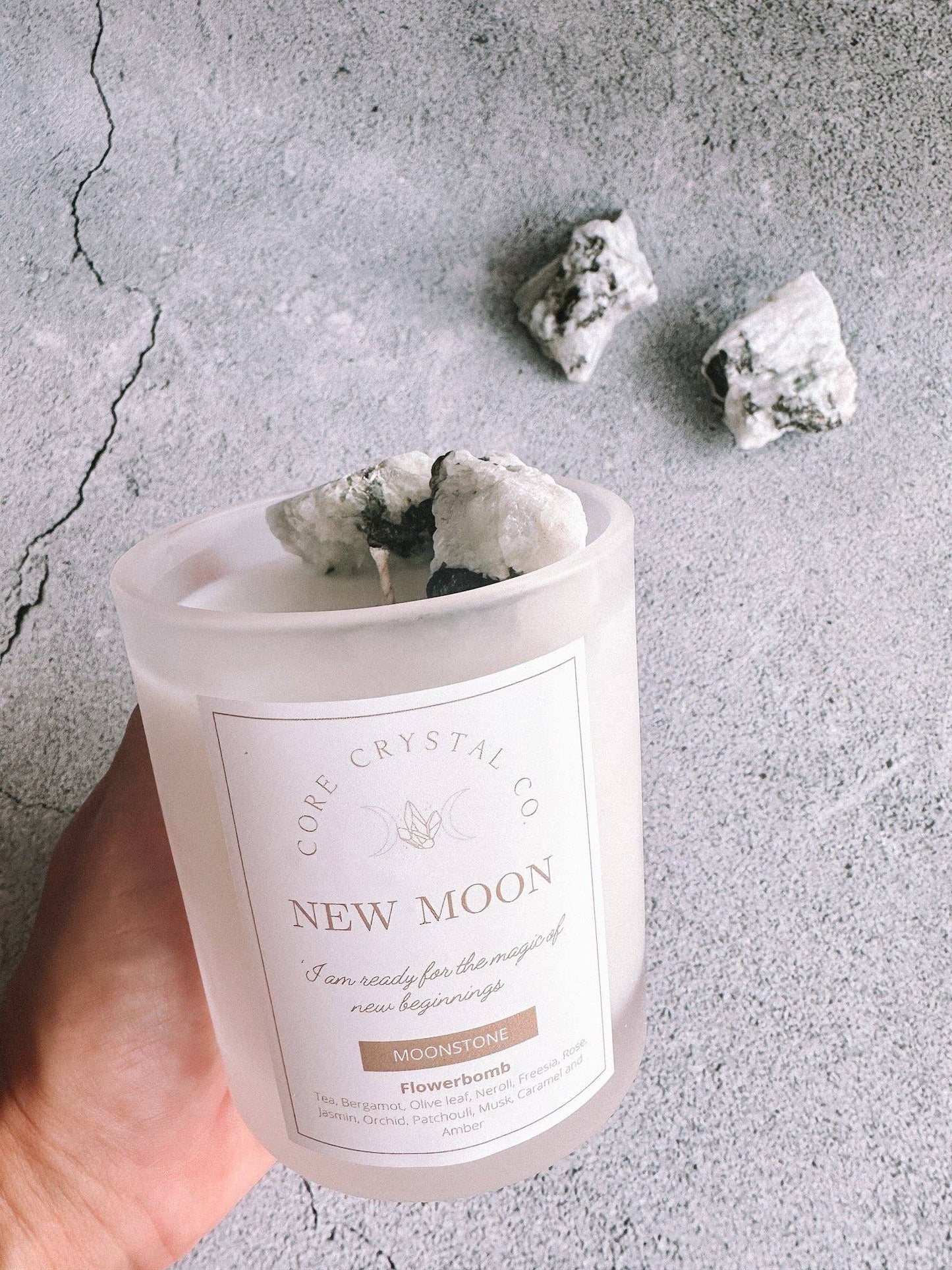 NEW MOON Flowerbomb Crystal Infused Candle