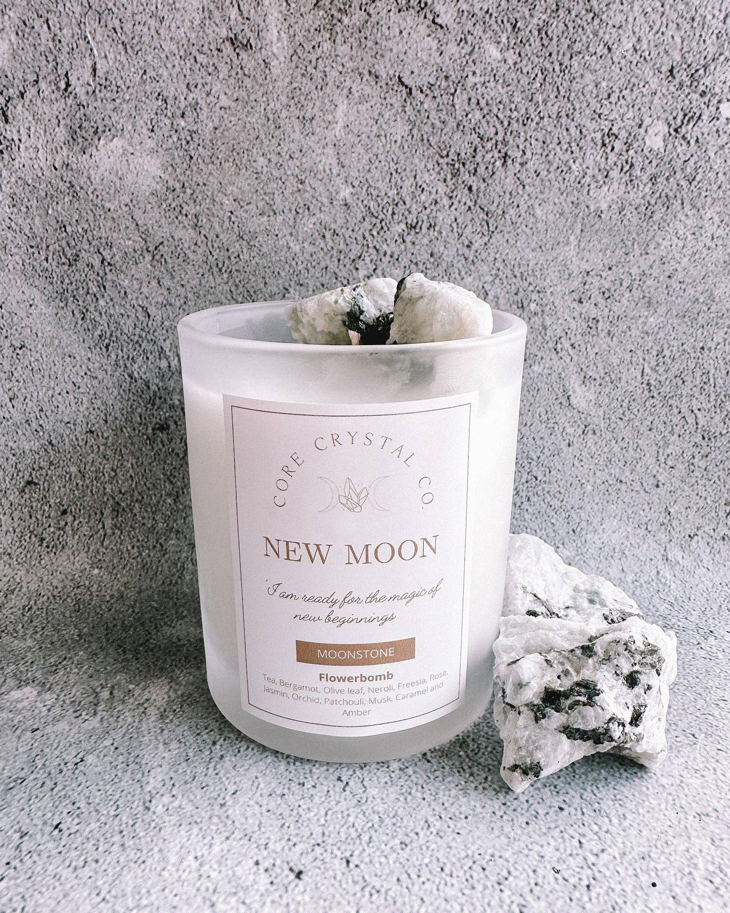 NEW MOON Flowerbomb Crystal Infused Candle