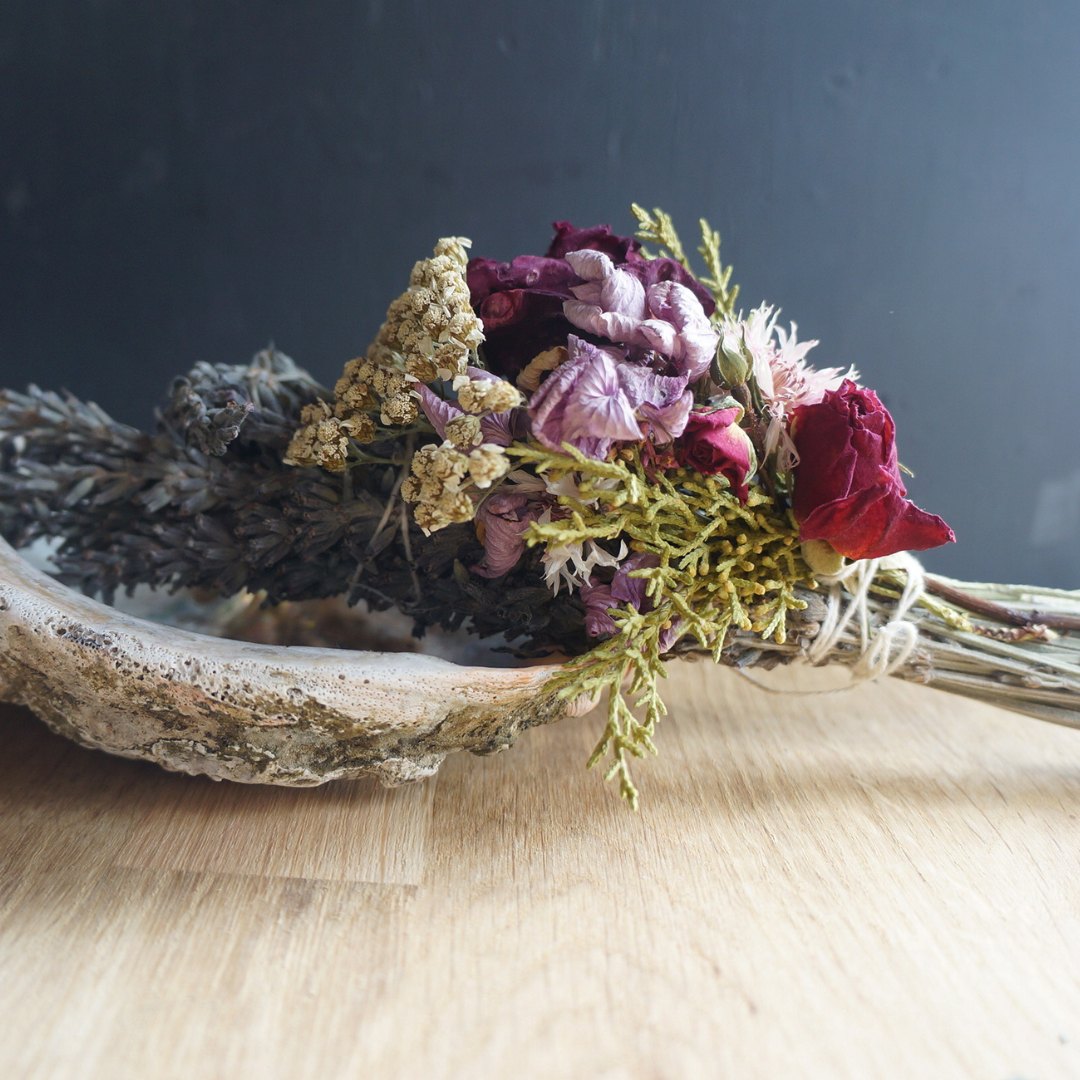 ALTAR FLORAL WAND | SACRED SMOKE BOUQUET