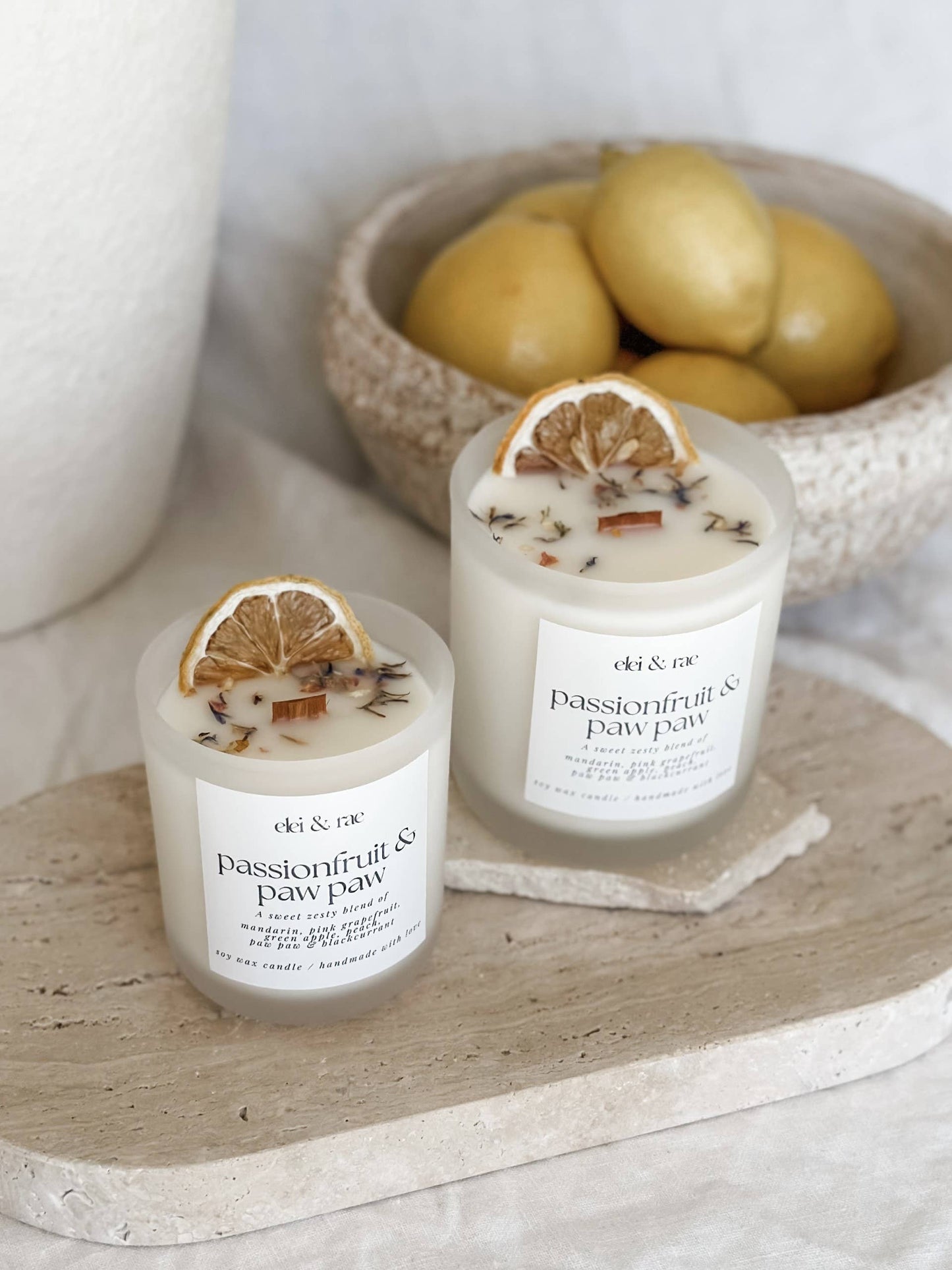 Signature Candle: Small (33 hour burn time) / Passionfruit & Paw Paw